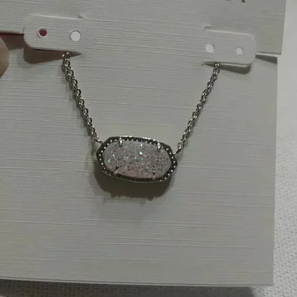 Kendra Scott necklace - Picture 2 of 5